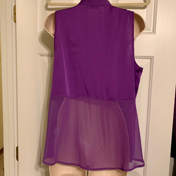 NWT a.n.a. Sleeveless Purple Blouse - Picture 2 of 5